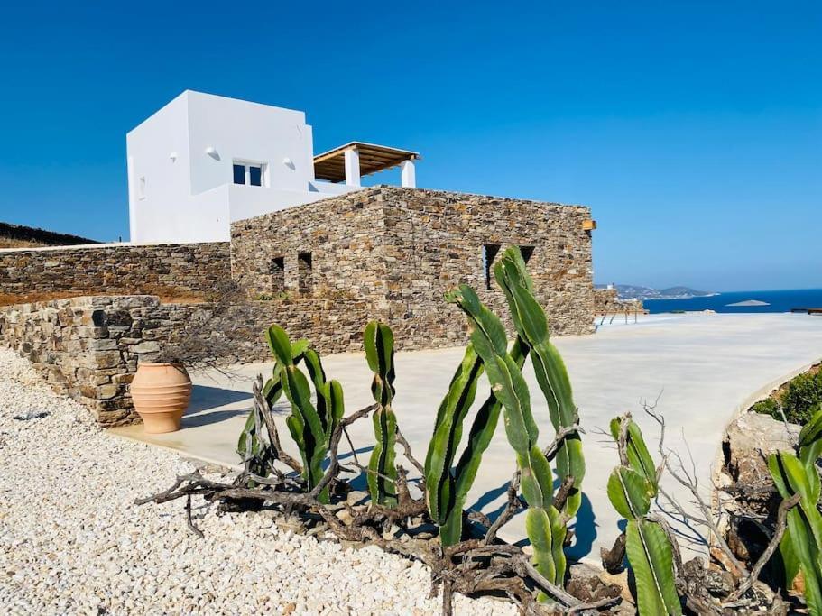 Artemis Sky Villa Andiparos Exterior photo
